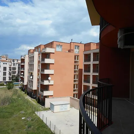 Apartment View Central 5311